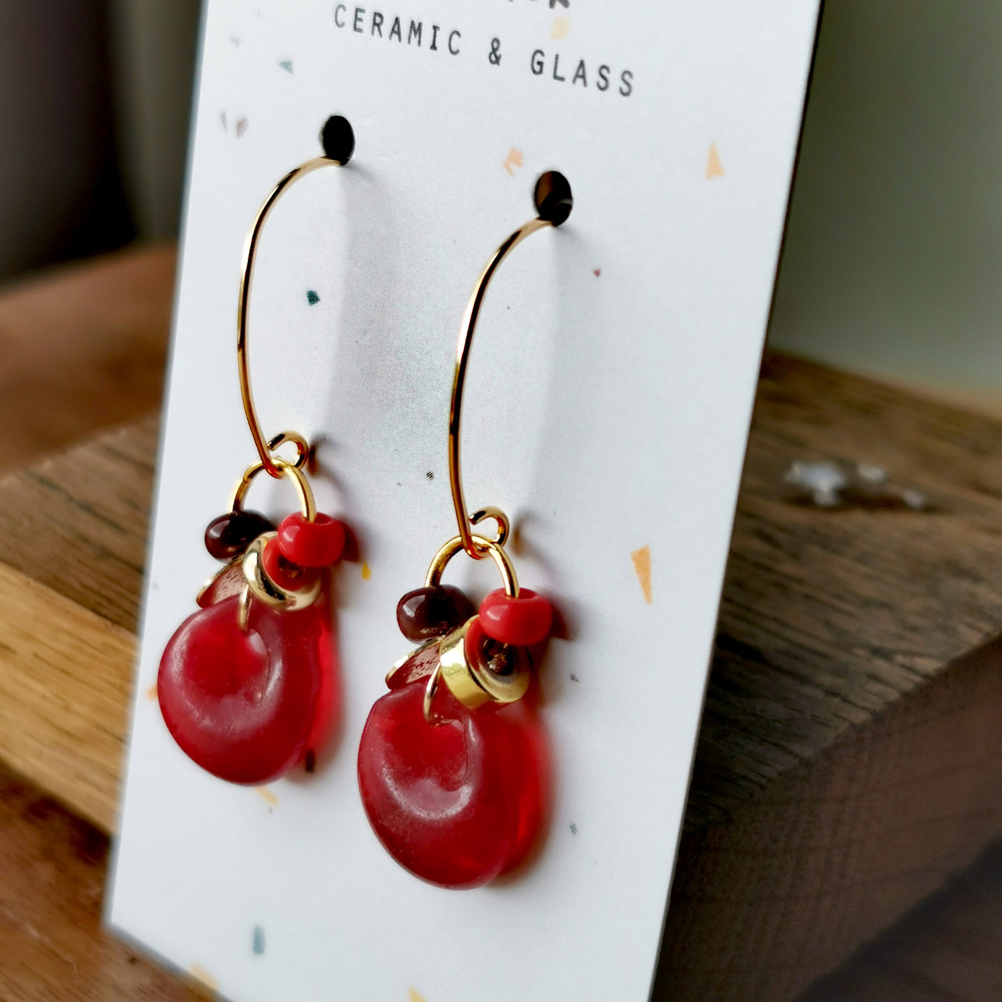 Boucles d'oreilles verre rouge