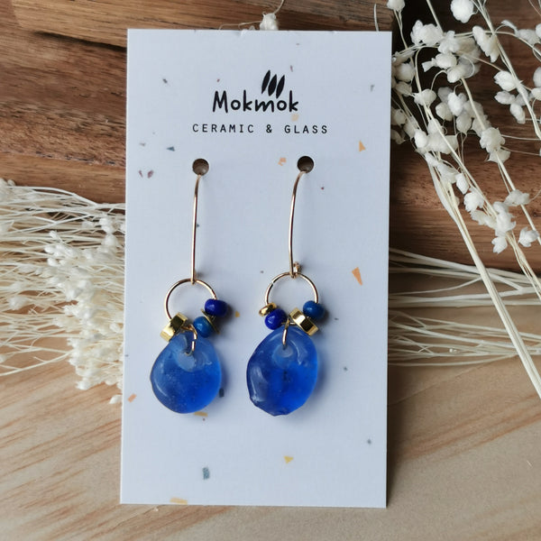 Boucles d'oreilles verre bleu