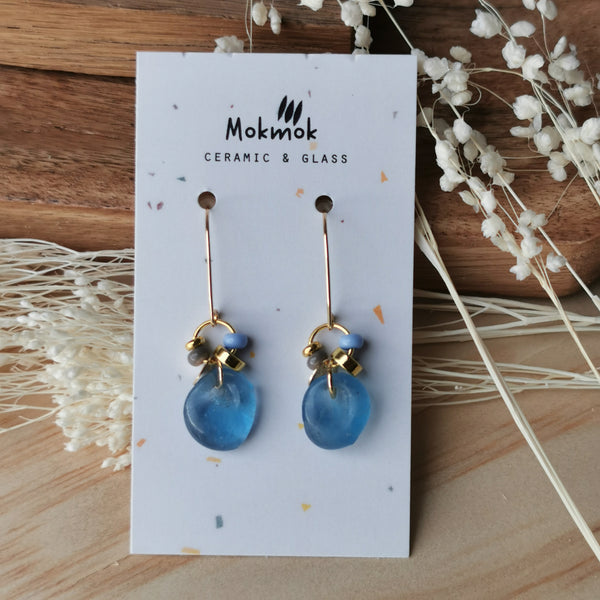 Boucles d'oreilles verre bleu ciel