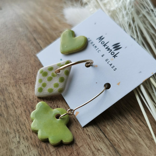 Boucles dépareillées, les trios