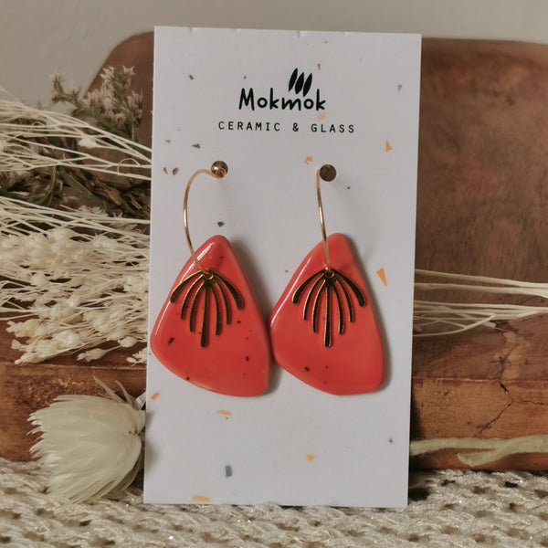 Boucles d'oreilles pétales corail