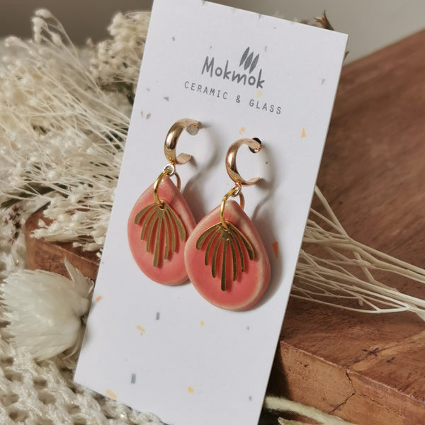 Boucles d'oreilles gouttes roses