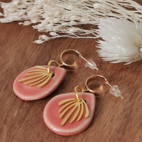 Boucles d'oreilles gouttes roses