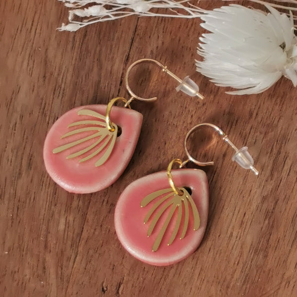 Boucles d'oreilles gouttes roses