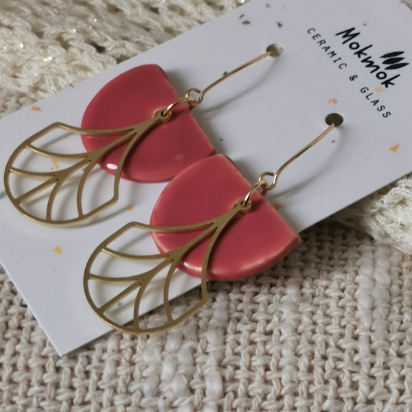 Boucles d'oreilles demi cercles framboise