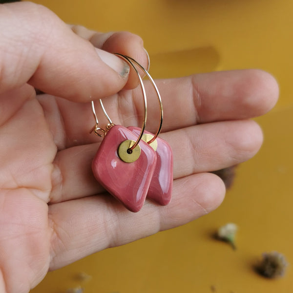 Boucles d'oreilles losanges framboise