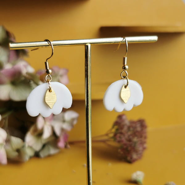 Boucles d'oreilles papillons blancs