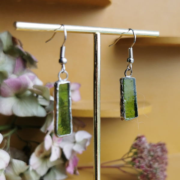 Boucles d'oreilles en verre pistache